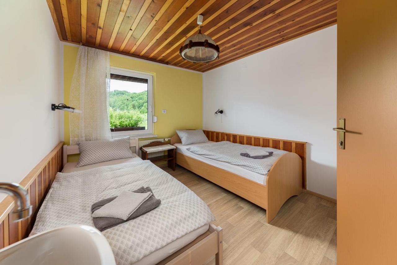 Apartmaji Rupnik Bohinjska Bistrica ภายนอก รูปภาพ